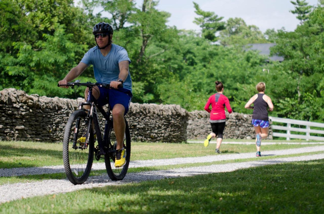 Shaker Village Of Pleasant Hill Harrodsburg Buitenkant foto