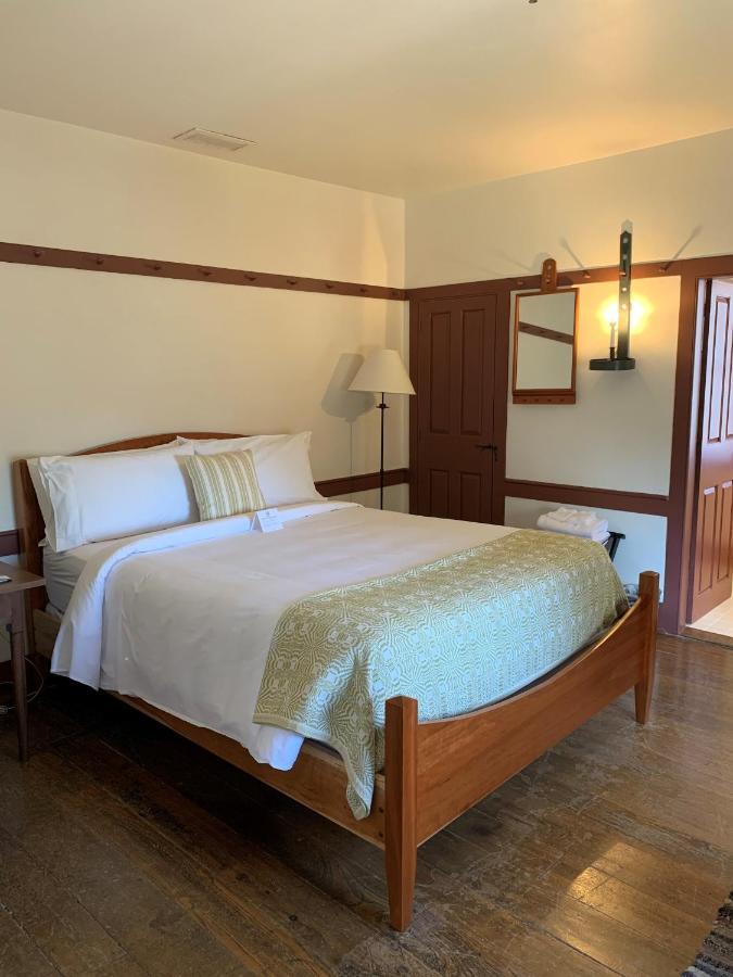 Shaker Village Of Pleasant Hill Harrodsburg Buitenkant foto