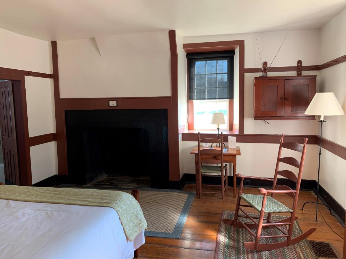 Shaker Village Of Pleasant Hill Harrodsburg Buitenkant foto