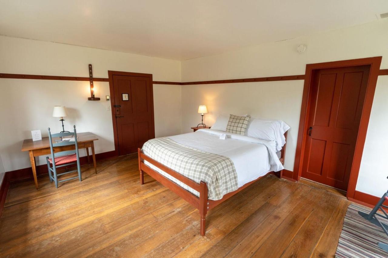 Shaker Village Of Pleasant Hill Harrodsburg Buitenkant foto